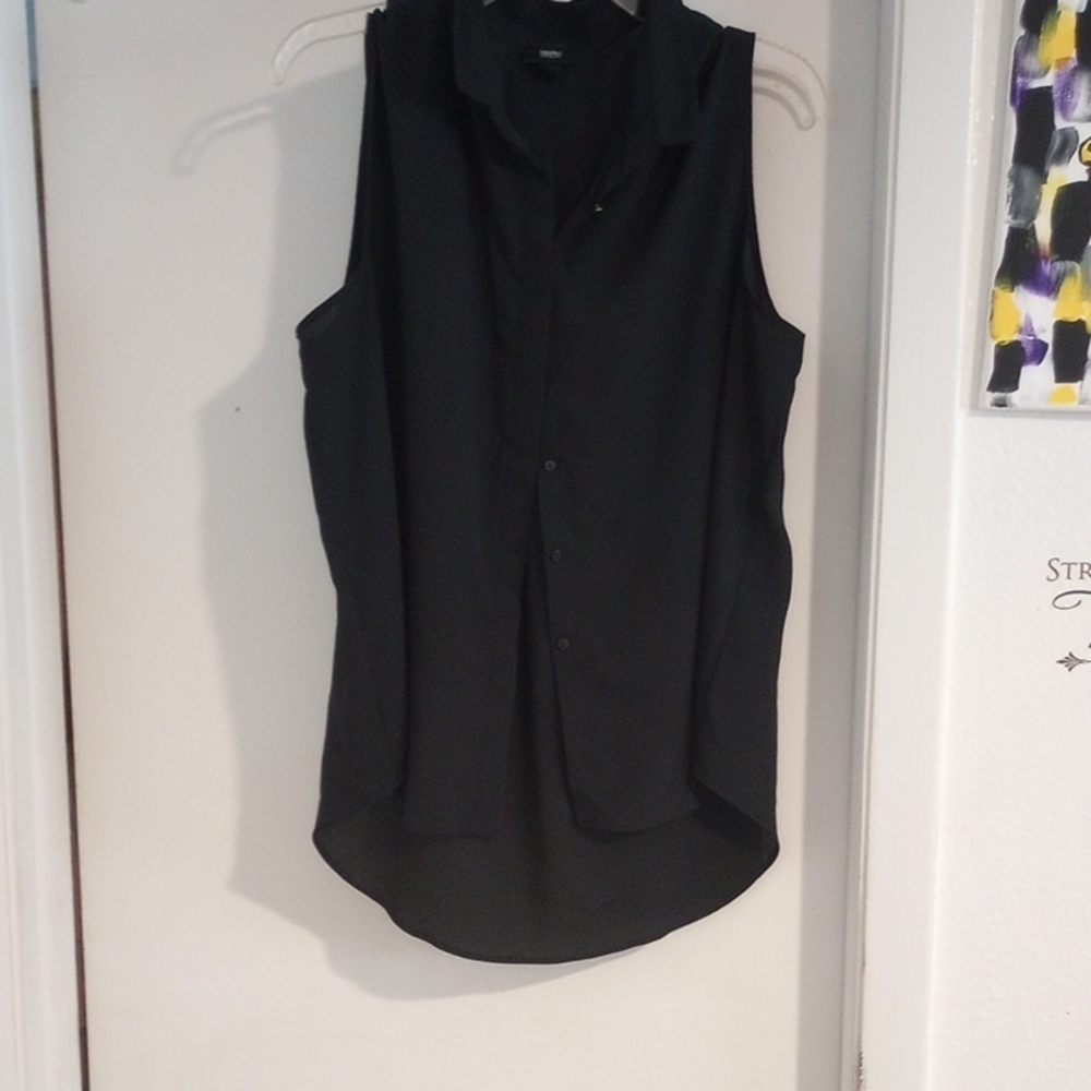 Sleeveless Black Button-Down Shirt
